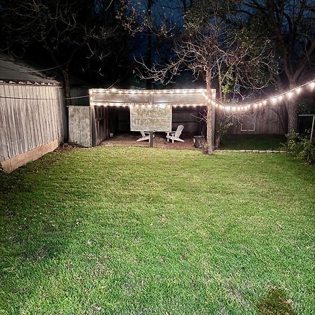 The Pinewood House Waco Exterior foto
