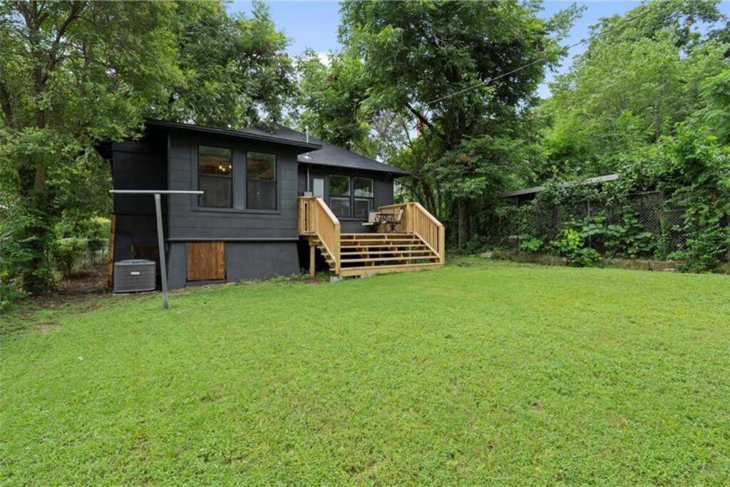 The Pinewood House Waco Exterior foto